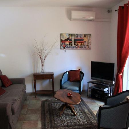 Appartement Avec Patio Et Garage Centre Ville Et Plage Sanary-sur-Mer Dış mekan fotoğraf