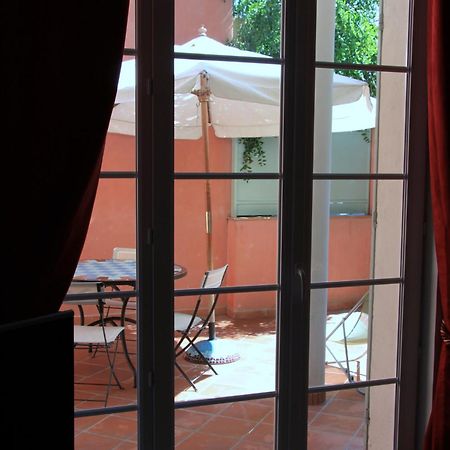 Appartement Avec Patio Et Garage Centre Ville Et Plage Sanary-sur-Mer Dış mekan fotoğraf