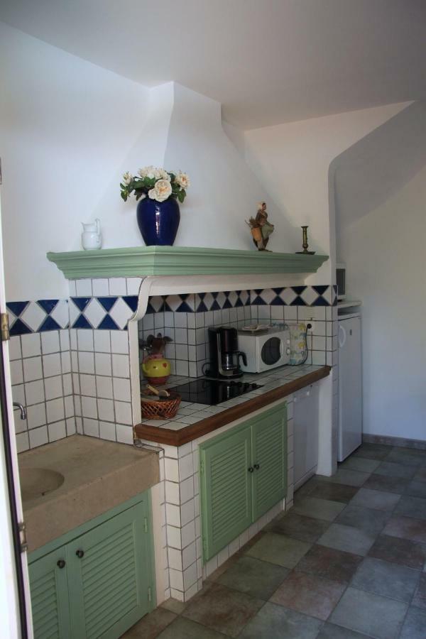 Appartement Avec Patio Et Garage Centre Ville Et Plage Sanary-sur-Mer Dış mekan fotoğraf