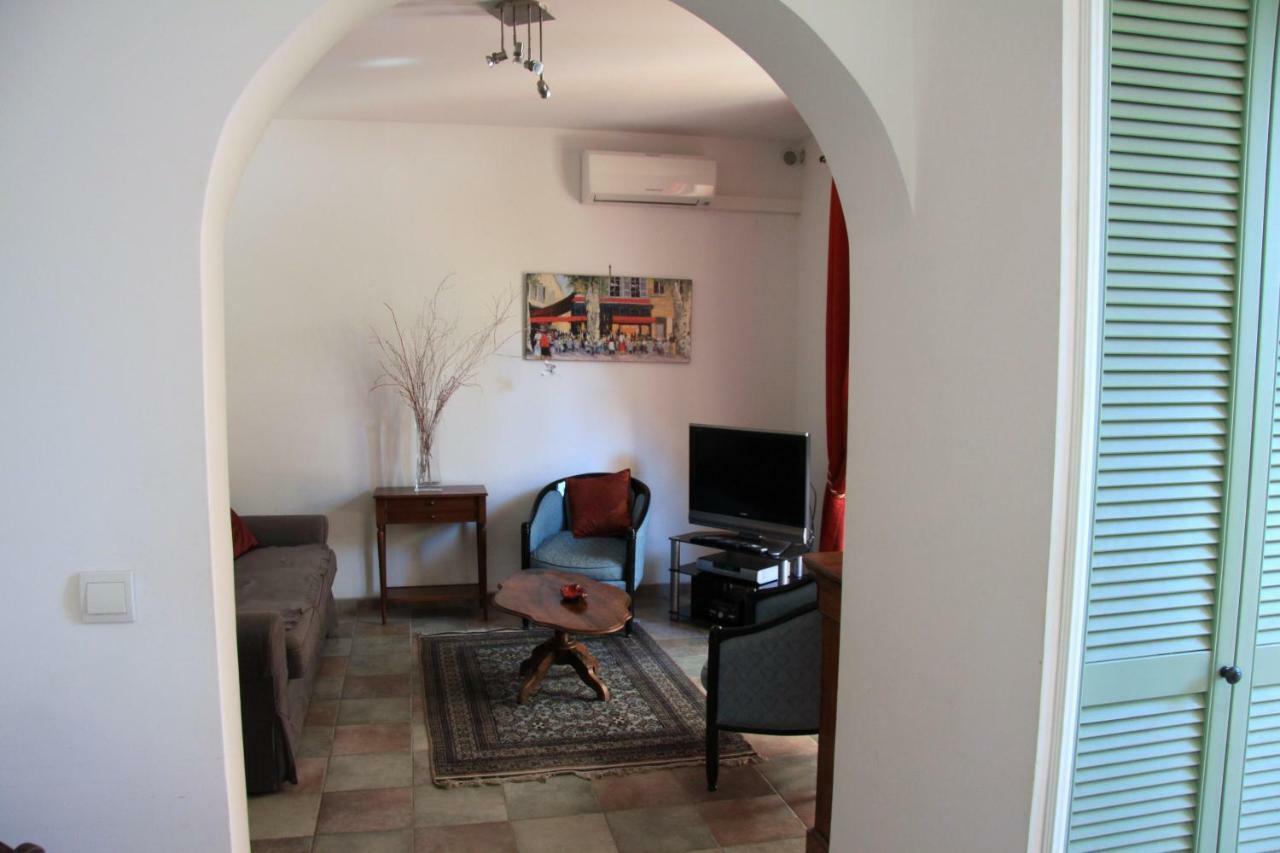Appartement Avec Patio Et Garage Centre Ville Et Plage Sanary-sur-Mer Dış mekan fotoğraf