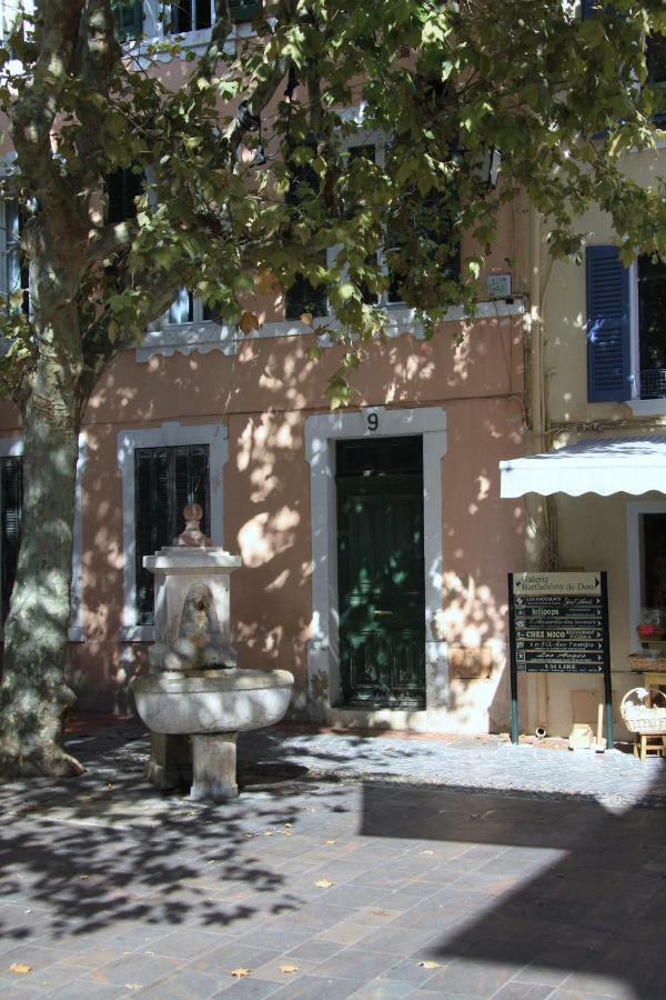 Appartement Avec Patio Et Garage Centre Ville Et Plage Sanary-sur-Mer Dış mekan fotoğraf